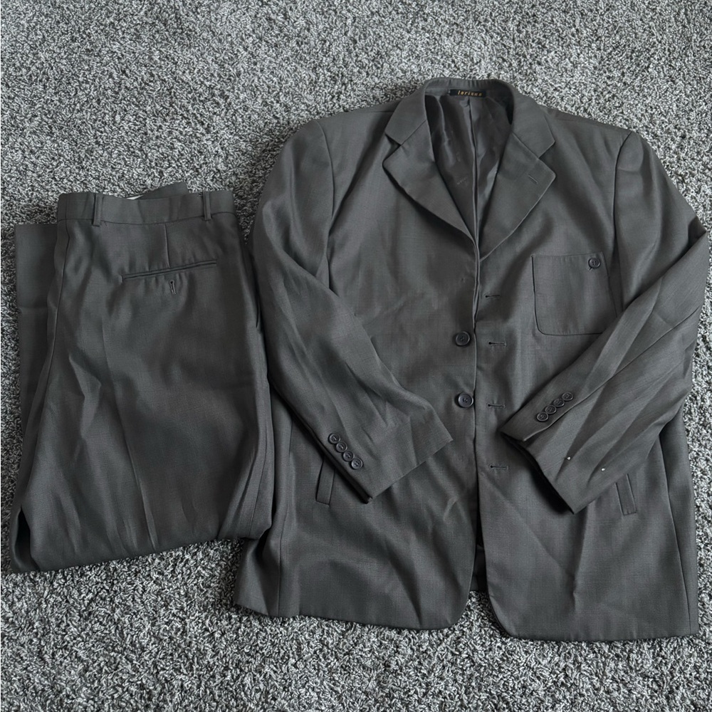 Classic Gray Men's Suit